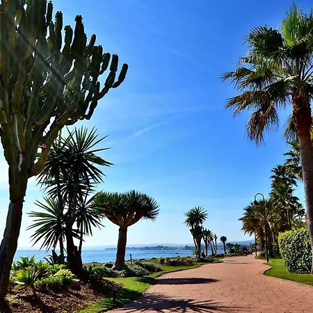 Luxurious Penthouse With Great Views Appartement *